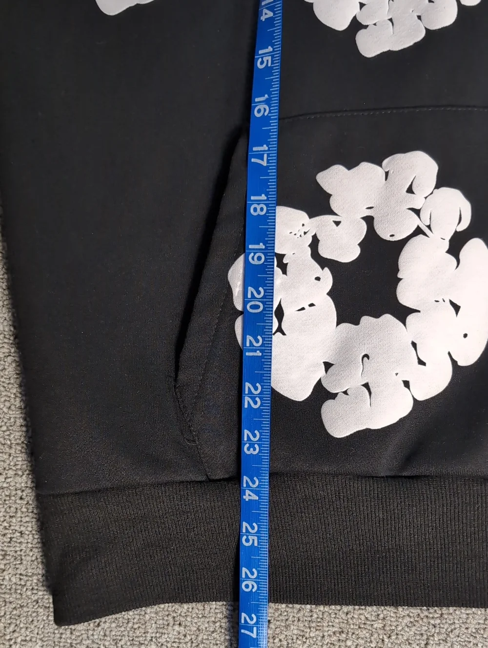 Denim Tears African Diaspora Goods Hoodie Size Medium in Black Cotton Wreath